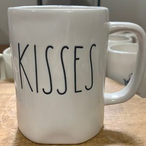 Rae Dunn KISSES mug